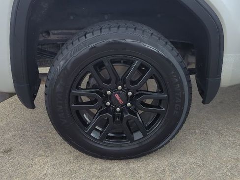 Certified 2021 GMC Sierra 1500 Elevation image 3