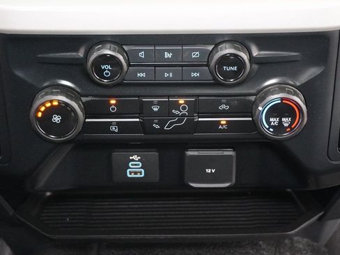 Used 2023 Ford F250 XL w/ FX4 Off-Road Package image 16