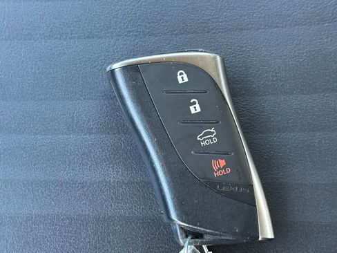 Used 2020 Lexus ES 350 w/ Luxury Package image 21