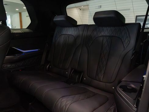 Used 2024 BMW X7 M60i w/ Executive Package AWD/4WD image 15