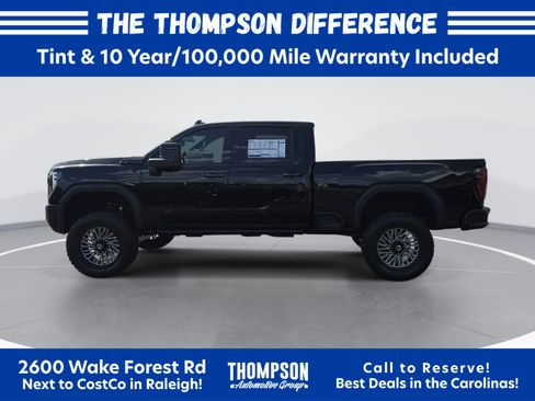 New 2026 GMC Sierra 2500 AT4 AWD/4WD image 6