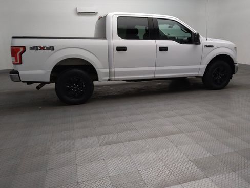 Used 2017 Ford F150 XLT AWD/4WD image 10