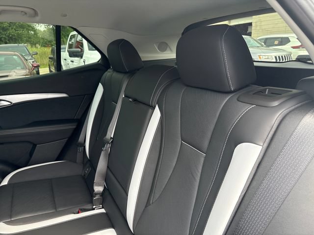 Used 2025 Buick Envision Sport Touring AWD/4WD image 21