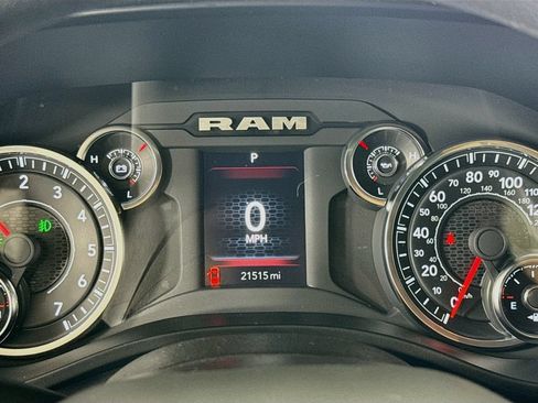 Used 2025 RAM 1500 Tradesman w/ Night Edition AWD/4WD image 12