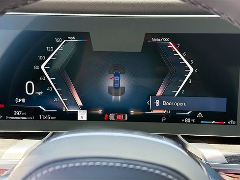 New 2026 BMW 740i w/ Premium Package RWD image 39