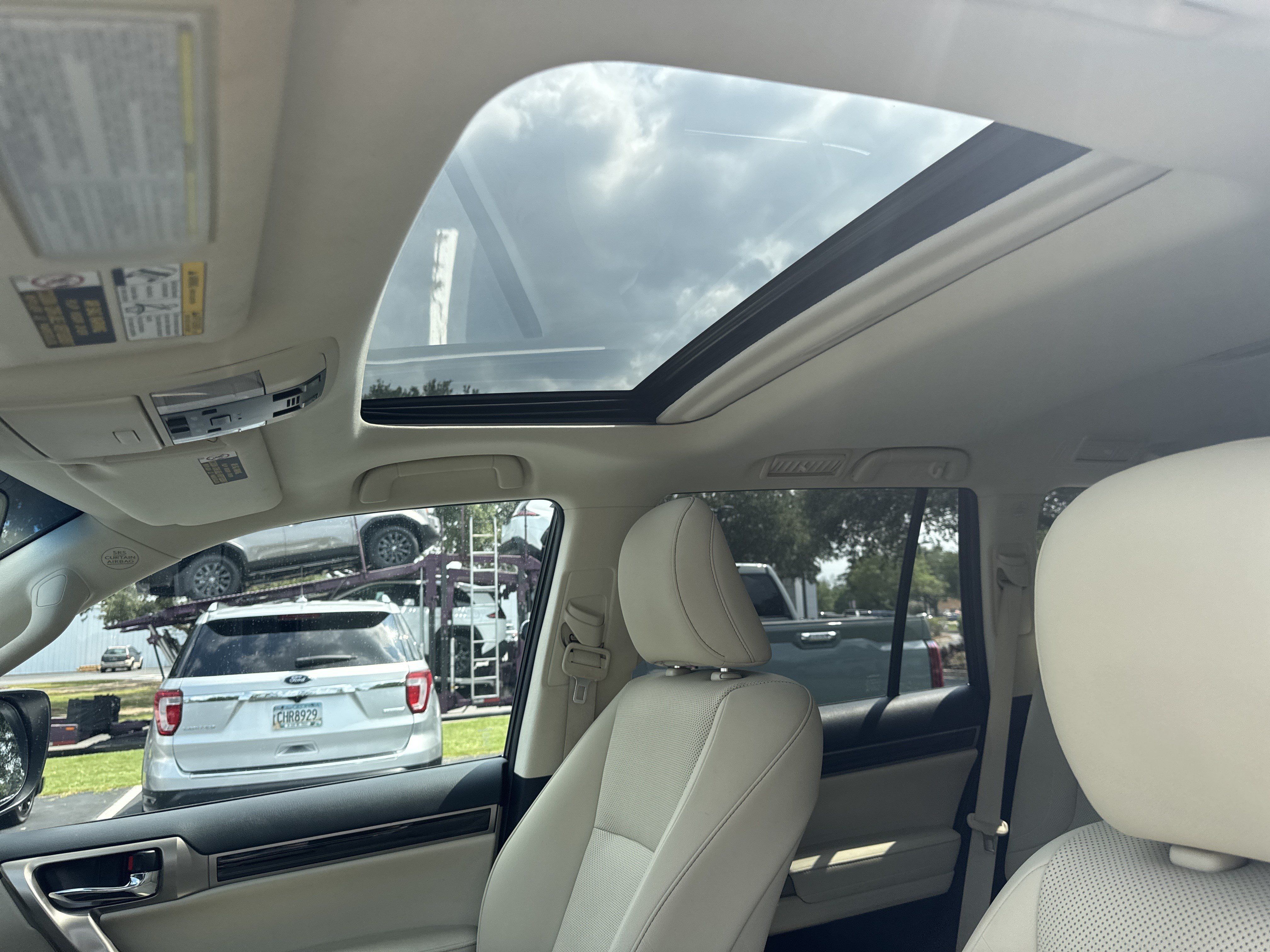Used 2021 Lexus GX 460 Premium w/ Premium Package AWD/4WD image 16