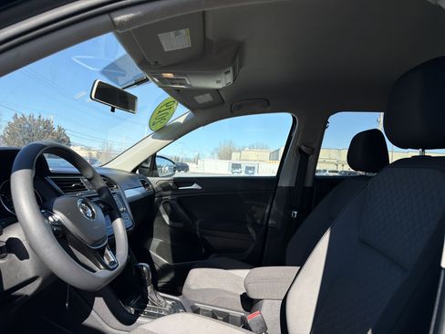 Used 2019 Volkswagen Tiguan S w/ 3rd Row Seat Package image 12