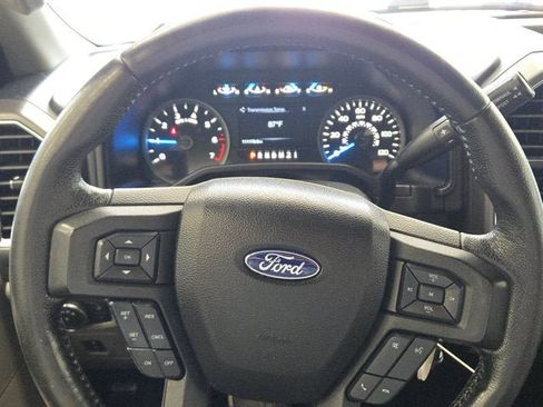 Used 2016 Ford F150 XLT w/ Equipment Group 302A Luxury AWD/4WD image 28