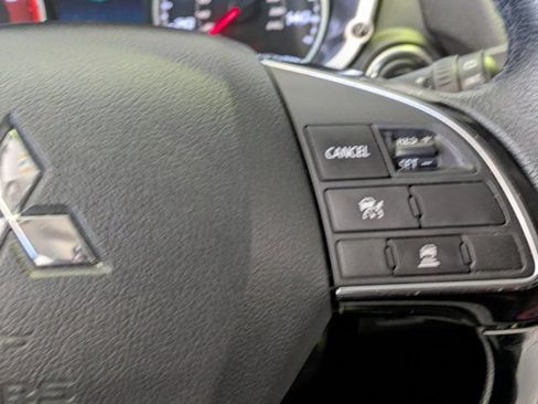 Used 2025 Mitsubishi Eclipse Cross AWD image 21