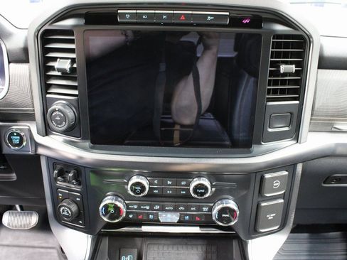 Used 2022 Ford F150 Platinum w/ Equipment Group 701A High image 13