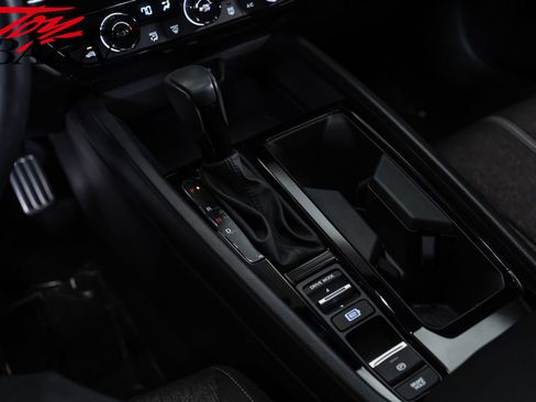Used 2024 Honda Accord Sport image 35