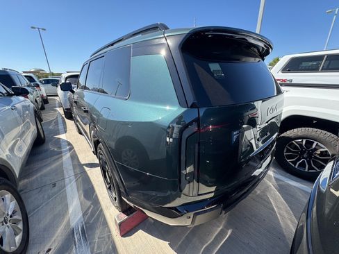 Used 2027 Kia Telluride EX X-Line AWD/4WD image 3