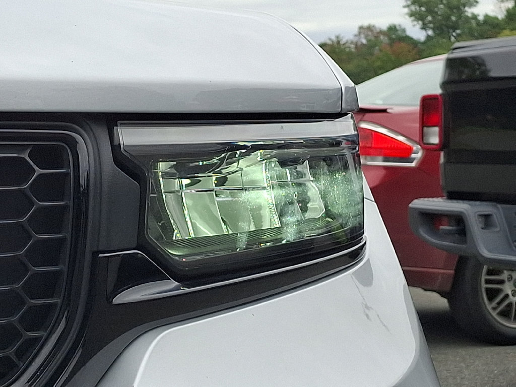 Used 2023 Jeep Grand Cherokee Trailhawk AWD/4WD image 9