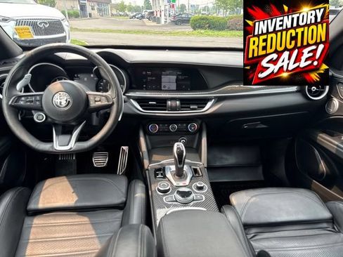 Used 2020 Alfa Romeo Stelvio Ti Sport AWD/4WD image 22