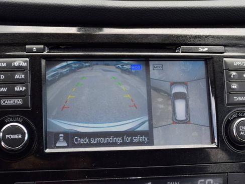 Used 2016 Nissan Rogue SV w/ SV Premium Package FWD image 13