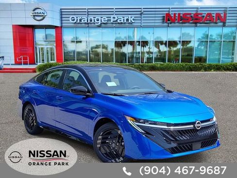 New 2026 Nissan Sentra SR w/ Floor Mat Package FWD image 1