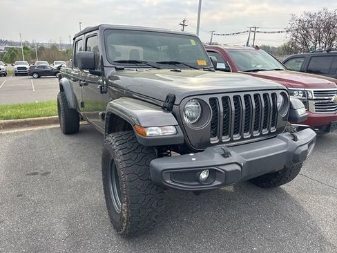 Used 2021 Jeep Gladiator Sport w/ Quick Order Package 24Q 80Th image 3