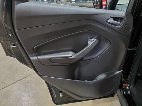 Used 2016 Ford Escape Titanium FWD image 23