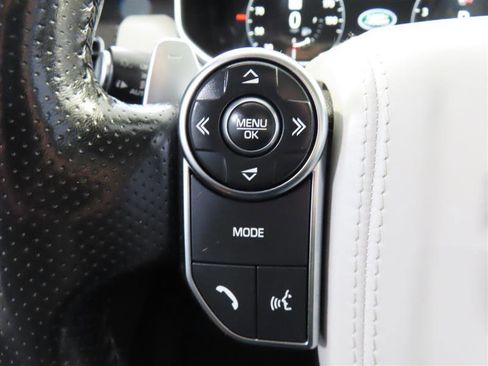 Used 2017 Land Rover Range Rover Sport SVR image 24