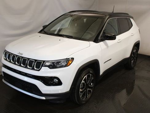Used 2024 Jeep Compass Limited AWD/4WD image 1