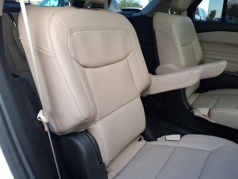 Certified 2024 Ford Explorer Limited w/ Equipment Group 301A image 15