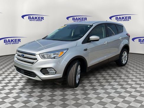 Used 2019 Ford Escape SE AWD/4WD image 4