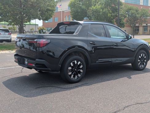 Used 2025 Hyundai Santa Cruz SEL AWD/4WD image 5
