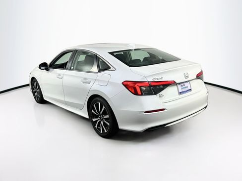 Used 2023 Honda Civic EX image 7