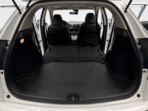 Used 2019 Honda HR-V Touring image 23