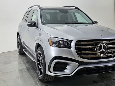 New 2026 Mercedes-Benz GLS 450 4MATIC image 53