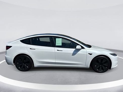 Used 2024 Tesla Model 3 Long Range AWD/4WD image 3