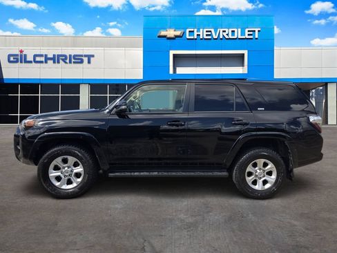 Used 2018 Toyota 4Runner SR5 Premium AWD/4WD image 4