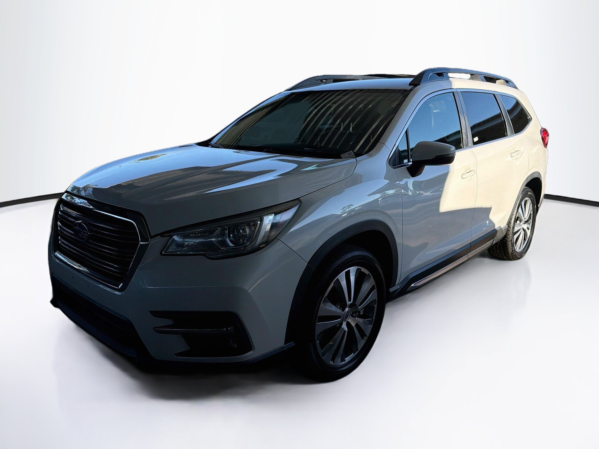 Used 2020 Subaru Ascent Limited AWD/4WD image 3
