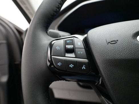 Used 2023 Ford Escape Active w/ Tech Pack #1 AWD/4WD image 18