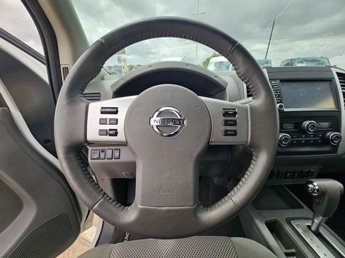 Used 2019 Nissan Frontier SV w/ Value Truck Package RWD image 14