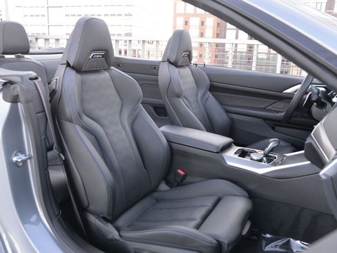 Used 2022 BMW M4 xDrive Competition image 17