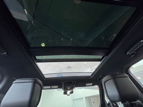 Used 2022 Land Rover Range Rover Westminster Edition image 34