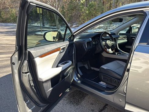 Used 2018 Lexus RX 350 FWD w/ Premium Package image 14