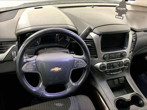 Used 2018 Chevrolet Suburban LS w/ Enhanced Driver Alert Package RWD image 2