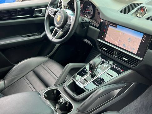 Certified 2023 Porsche Cayenne Platinum Edition AWD/4WD image 15