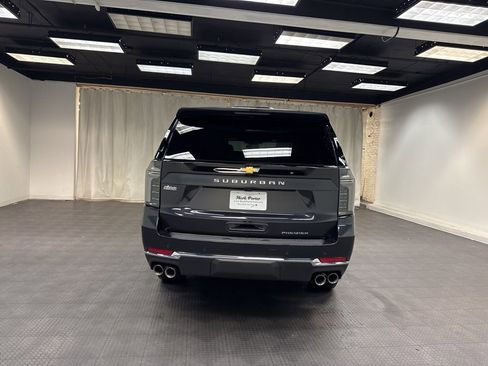 New 2026 Chevrolet Suburban Premier image 4