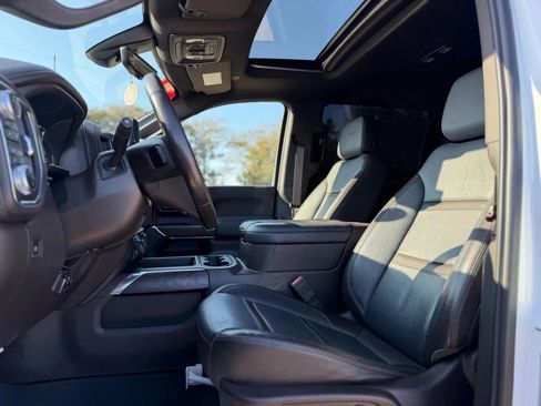 Used 2020 GMC Sierra 2500 Denali w/ Denali Ultimate Package image 11