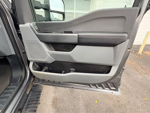 Used 2024 Ford F250 XLT image 29