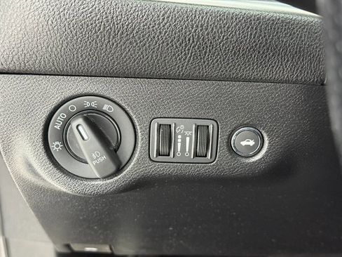 Used 2022 Dodge Challenger GT w/ Blacktop Package image 14