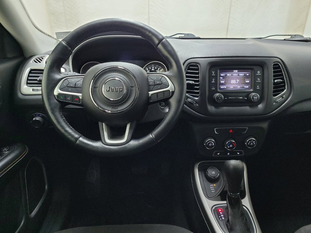 Used 2018 Jeep Compass Sport w/ Cold Weather Group AWD/4WD image 22