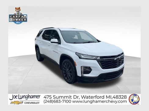 Certified 2023 Chevrolet Traverse RS image 1