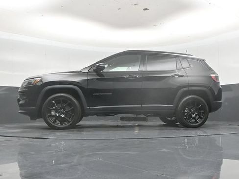 New 2026 Jeep Compass Latitude AWD/4WD image 49