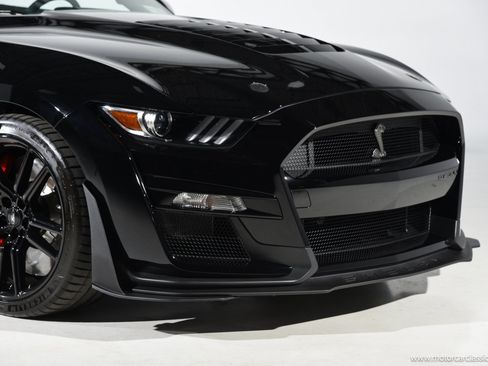 Used 2020 Ford Mustang Shelby GT500 w/ Technology Package RWD image 20