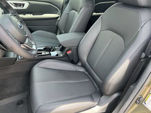 New 2026 Subaru Forester Limited AWD/4WD image 31
