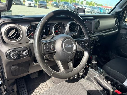 Used 2021 Jeep Gladiator Sport w/ Quick Order Package 24Q 80Th AWD/4WD image 4
